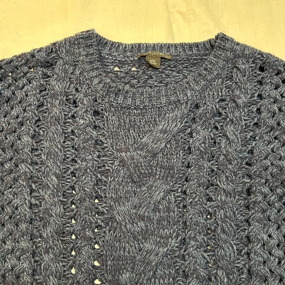 Loose Cable-Knit Blue Sweater - Picture 3 of 9